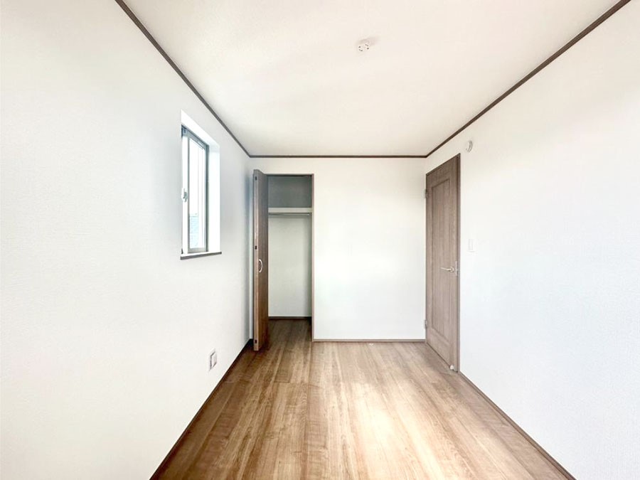 �q������ �q�������ɂ��������߂Ȏ��[�X�y�[�X�����Ղ�̋���