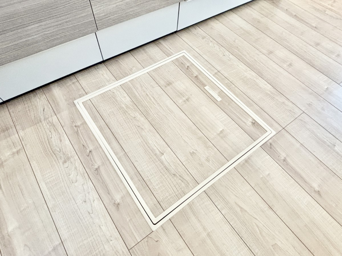 ���̑����� �������[�t���I���p�i�E���p�i�̎��[�ɂ��劈��B