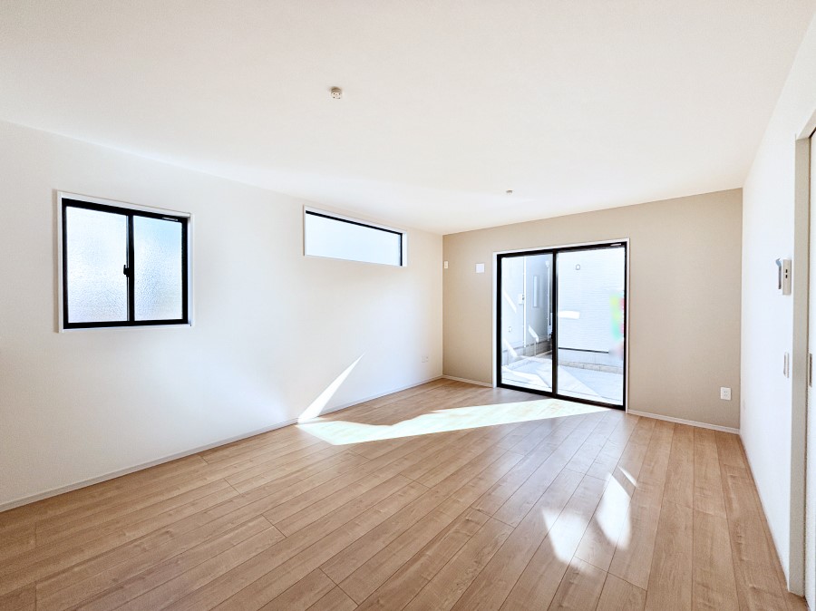 ���r���O �A�N�Z���g�N���X���������ȃ��r���O�B�Ƒ��ł̂�т肭�낰��L�X�X�y�[�X�B