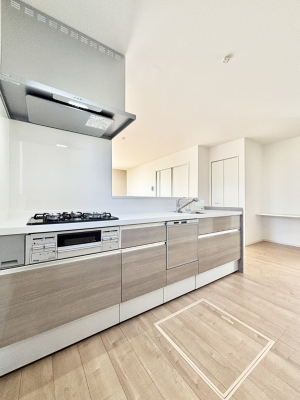 �L�b�`�� �������������I�ɁA�y�����I�V�X�e���L�b�`��  