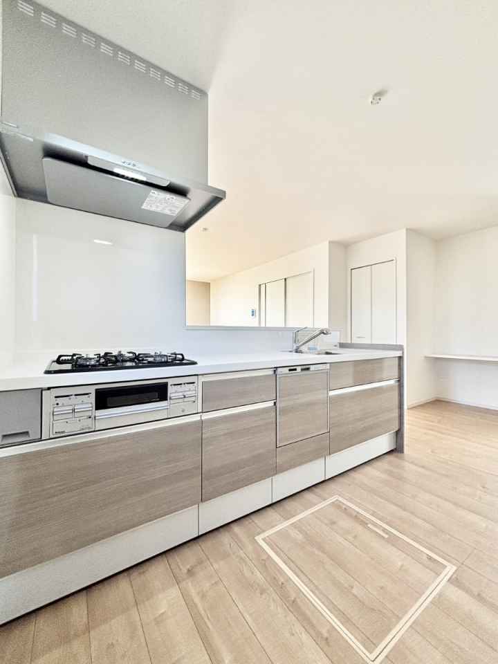 �L�b�`�� �������������I�ɁA�y�����I�V�X�e���L�b�`��  