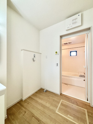 ���̑� �������̂��郉���h���[�X�y�[�X