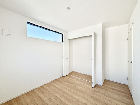 �q������ �q�������ɂ��������߂Ȏ��[�X�y�[�X�����Ղ�̋���