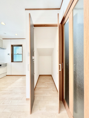 ���[ ���r���O���[������ƎU�炩�肪����LDK���X�b�L�����ڂł��܂���