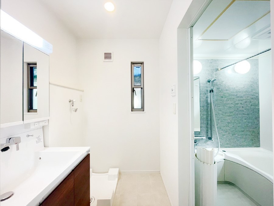 ���̑� ������������ʉ��ώ��Œ��̐g�x�x�����K  