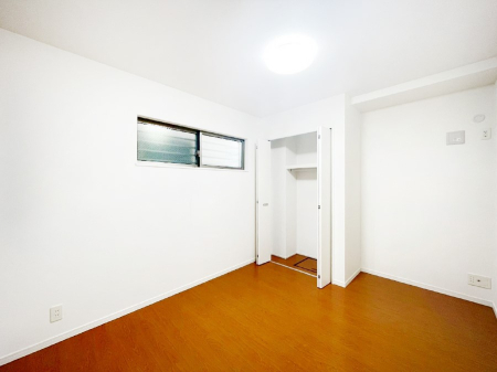 ���̑����� �i�`�������ȃt���[�����O�͂ǂ�ȃC���e���A�ɂ��}�b�`�B  