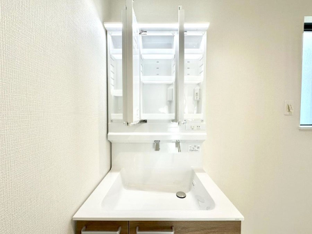 ̑ Oʋ̗ɁAϕiqpiȂǂ[\Bʑƕۂ܂I