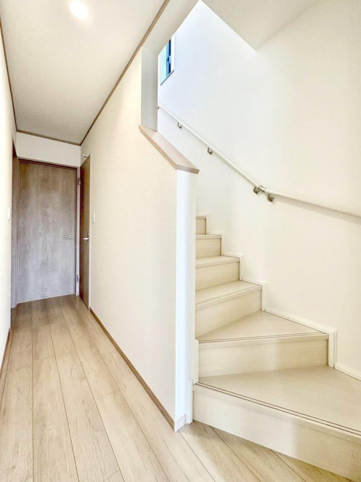 ̑ SlKiɂ͎肷ݒuĂ܂