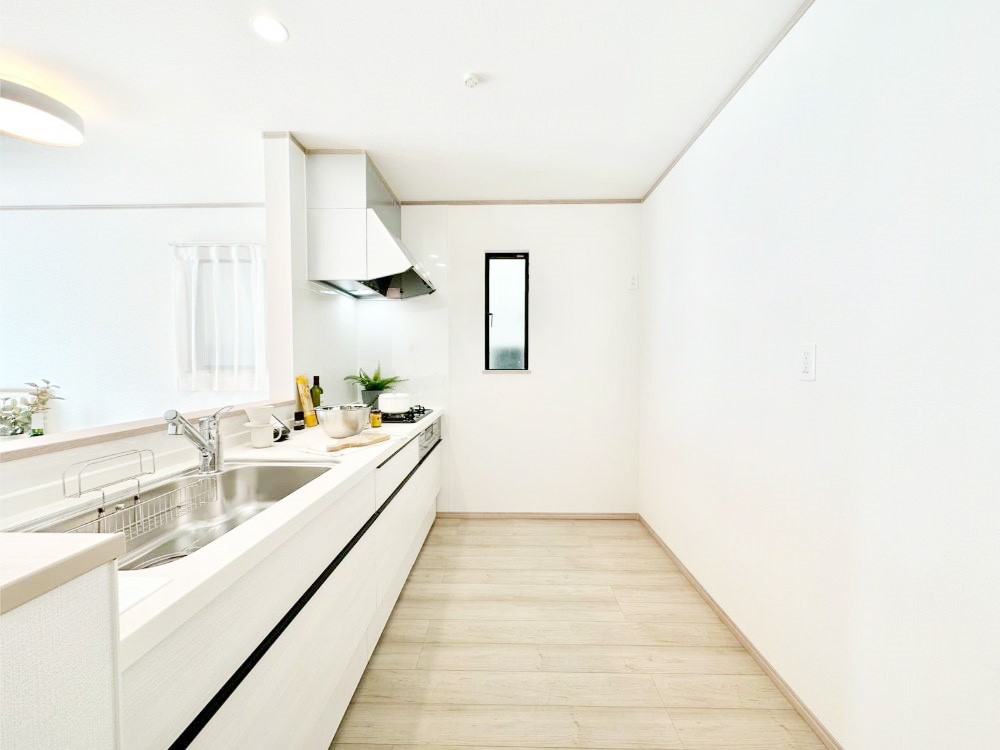 �L�b�`�� ��Ƃ肠��L�b�`���X�y�[�X�ł�������H��̌�Еt�����X���[�Y�ɁI