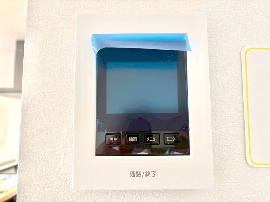 ���̑����� TV���j�^�[�t�C���^�[�t�H�����t���Ă��ăZ�L�����e�B�[��  