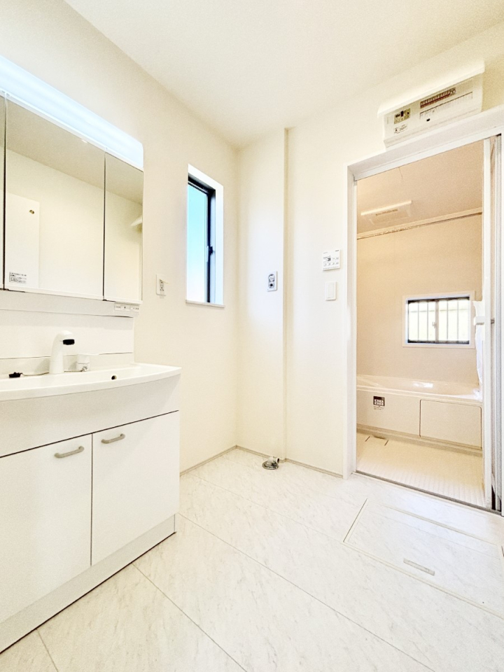 ���̑� �L�X�Ƃ�Ƃ�̂��郉���h���[�X�y�[�X