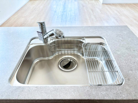 ̑ łȂB̐ŐƏ򐅂gB