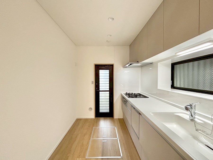 Lb` Ƃ肠Lb`ł͂ƑƊył܂B