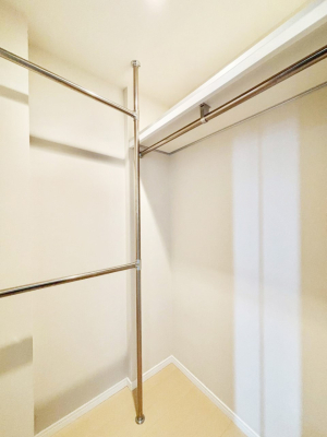 ̑ EH[NCN[[bg̊pŐԃXbL