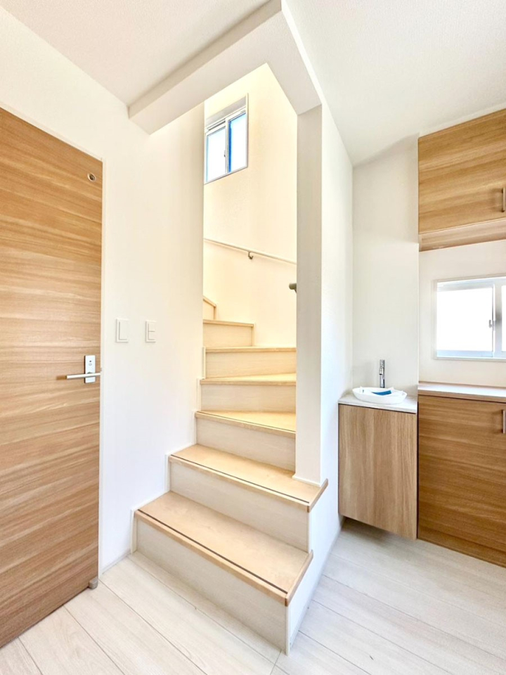 ���̑� �K�i�͎肷��t���Ȃ̂ŏ����Ȃ��q���܂₲����̕������S�ł�