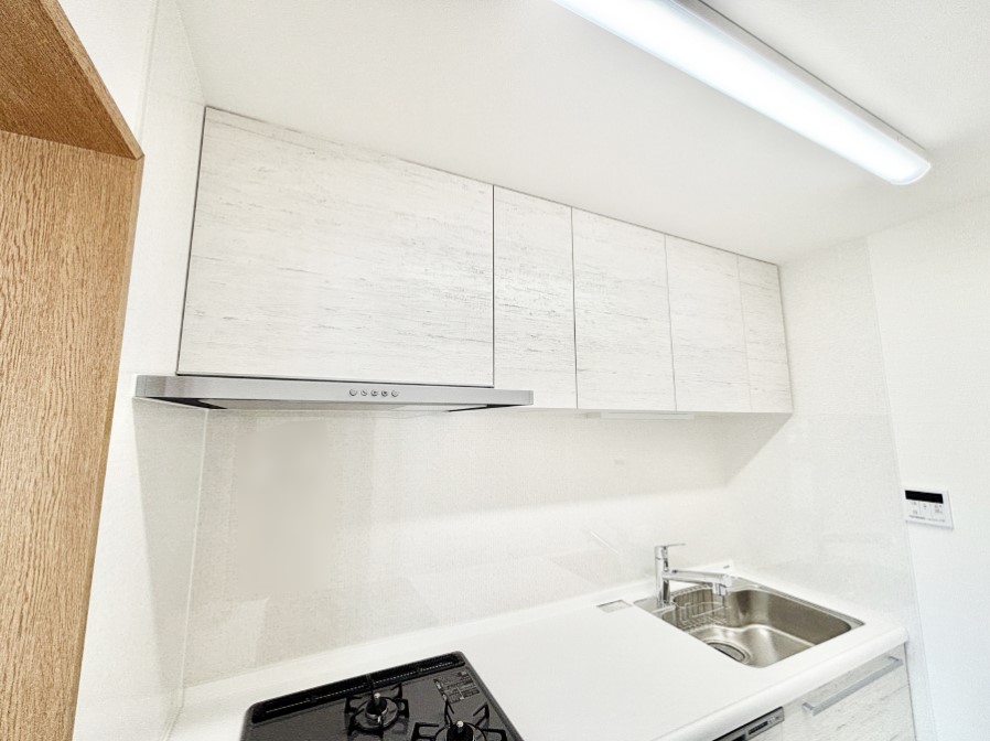 ̑ Lb`㕔̒݌˒Iݒu܂B  