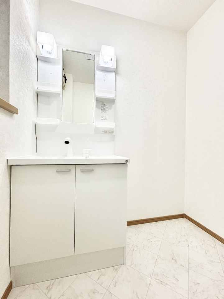 ʑEʏ ̂KԂłB̐gxxCǂg܂B 