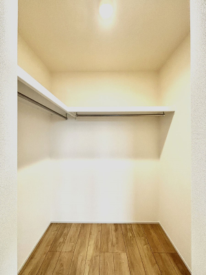 ���̑� �E�H�[�N�C���N���[�[�b�g�t���Ő�����Ԃ��L�����p�ł��܂��B