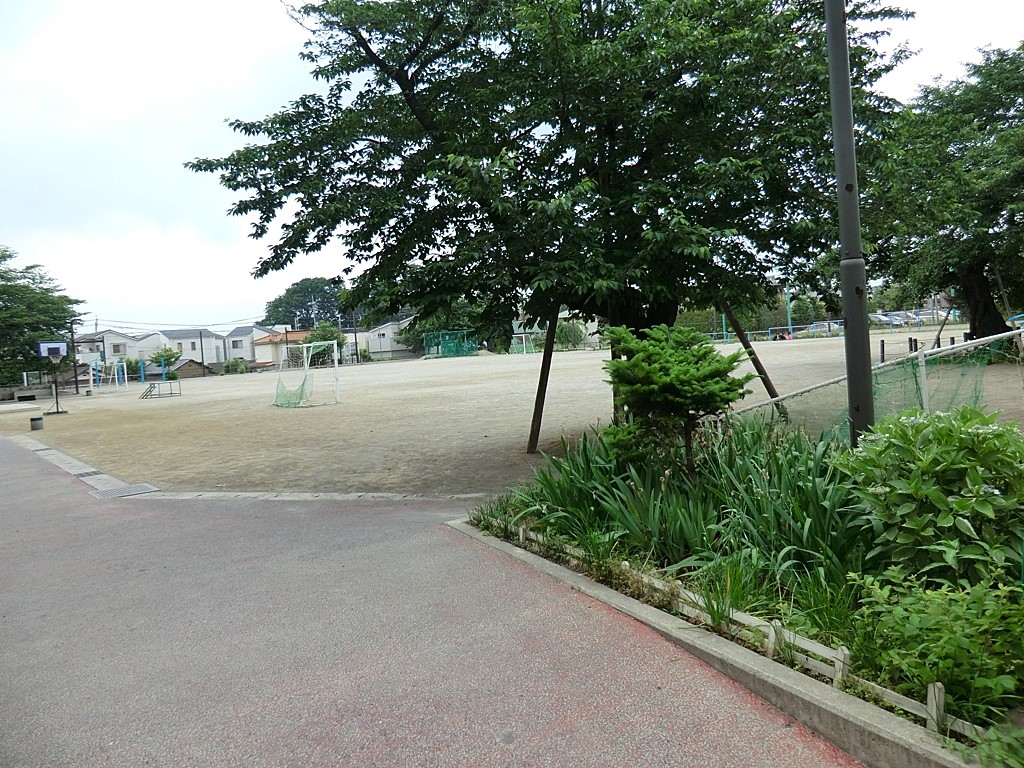 ӊ wZ 700m u؎su؏wZ