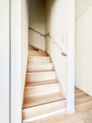 ̑ rOKiƑ̏ΊƉbȂł܂  