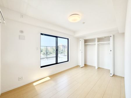 ̑ oRj[ɖʂĂ̂Ŗ邭KȃvCx[g[