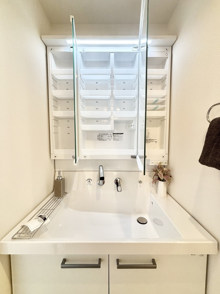 ̑ Oʋ̗ɁAϕiqpiȂǂ[\Bʑƕۂ܂I