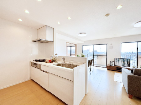 Lb` ̂ŉƑ̏Ί炪L܂I