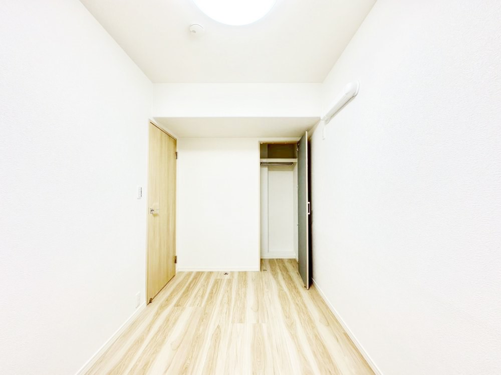 �Q�� �N���[�[�b�g�t���̂������ŏ[�������v���C�x�[�g���Ԃ��߂����܂��B