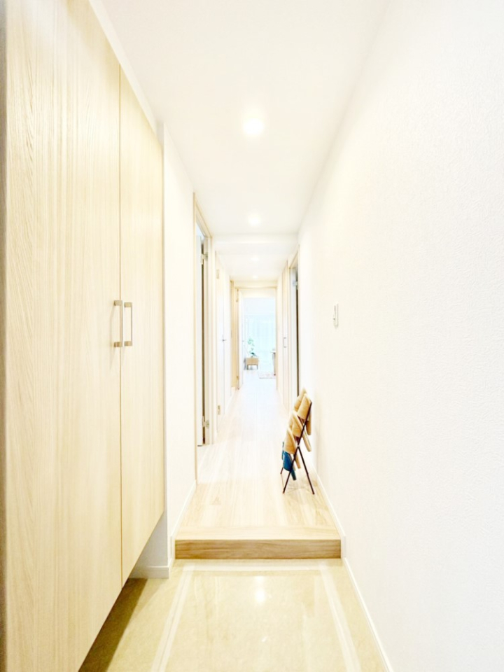 ���� ���Ƒ��₨�q�l���C�����悭���o�}���ł��鉸�₩�ȕ��͋C�̌��ւł��B