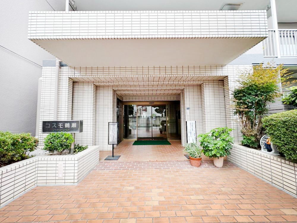 �G���g�����X �Z���҂◈�K�҂��C�����悭���o�}���B�������������͋C�̃G���g�����X