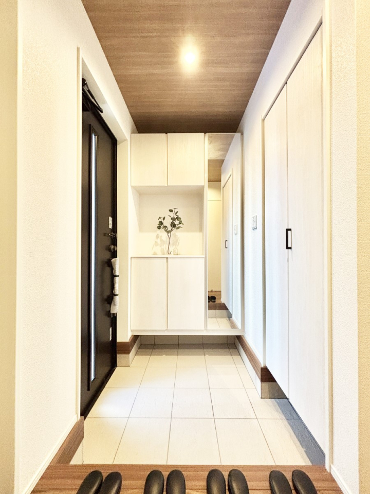  ʔ͂Ƒ̎ʐ^G߂̃CeAŏIƂĉoł܂