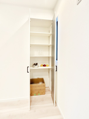 ���[ ���I�t���̃p���g���[�ŐH�i����p�i�̃X�g�b�N���X�b�L�����₷�����[�ł��܂��I