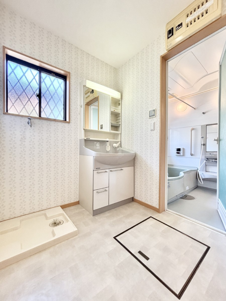 ���̑� �g�x�x���X���[�Y�ɂ����Ȃ���E�ߏ�        