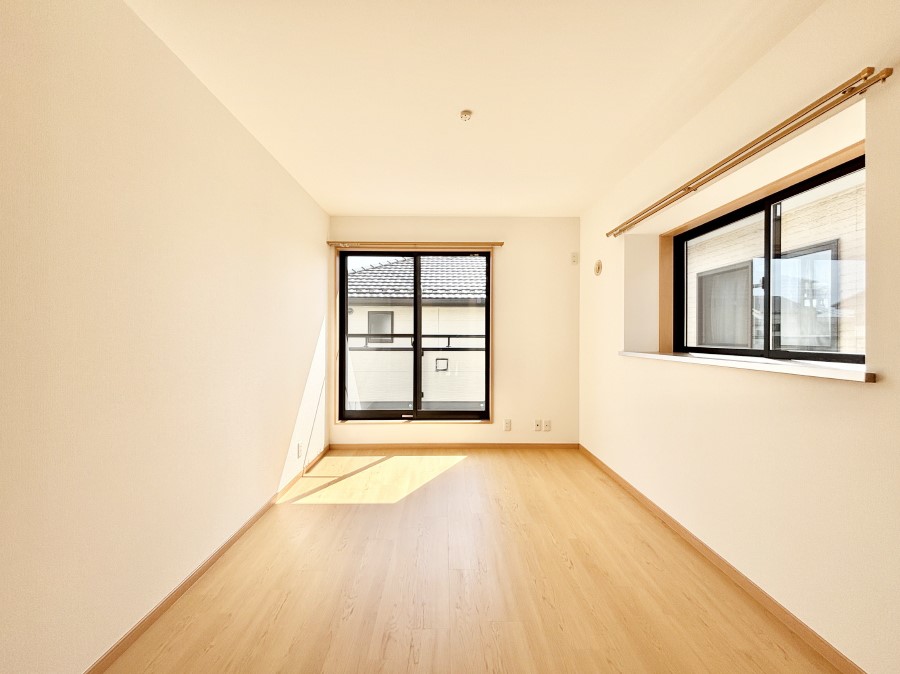 �Q�� ���邢�o���R�j�[�T�C�h�ɗm����ݒu�B�ڊo�߂̗ǂ��Q���ɁB     