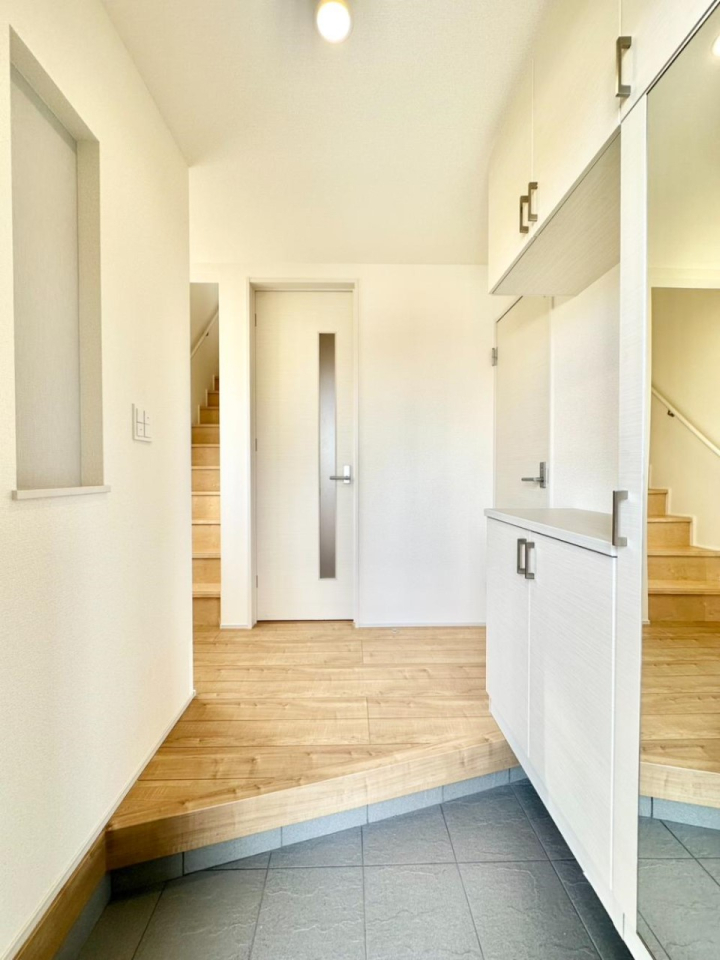 ���� ���邢���ւ͂��q�l�����o�}������̂ɂ҂�����ł��I 