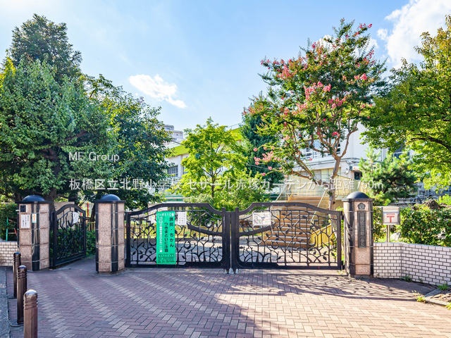 ���ӊ� ���w�Z 750m ���旧�k�쏬�w�Z