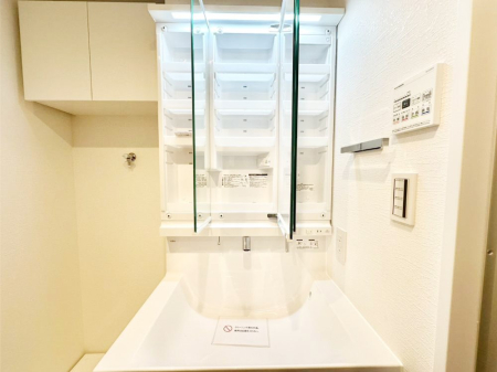 ̑ Oʋ̗ɁAϕiqpiȂǂ[\Bʑƕۂ܂I