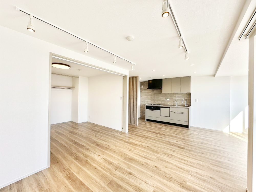 ̑ ƑRƏW܂ẽXy[XɂȂ肻