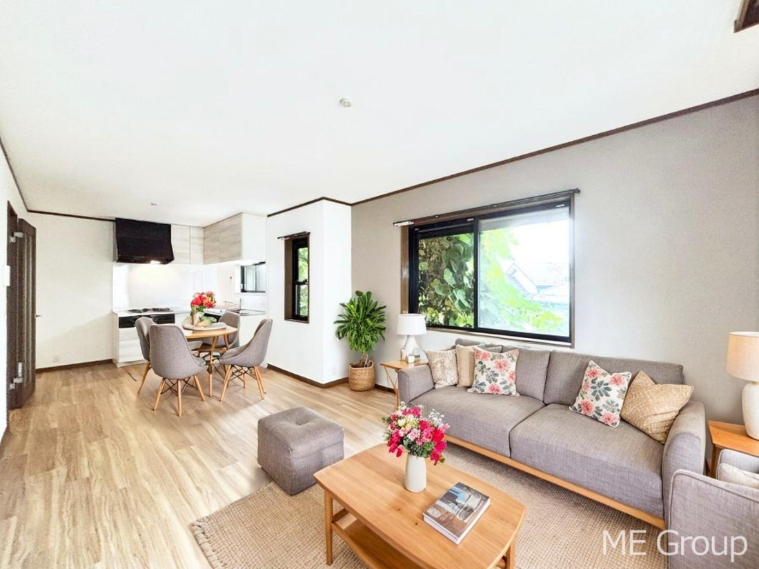 rO Ƒ̓₩Șbŕ܂閾邢rO  ƋCGł