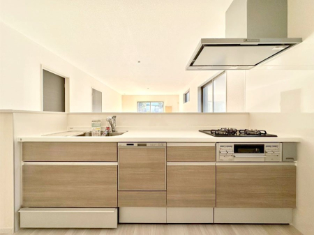 �L�b�`�� �������������I�ɁA�y�����I�V�X�e���L�b�`��  