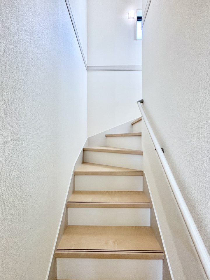 ���̑� �K�i�͎肷��t���Ȃ̂ŏ����Ȃ��q���܂₲����̕������S�ł�