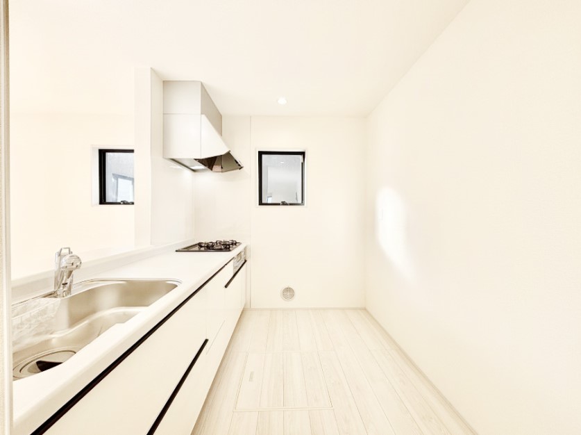 �L�b�`�� ��Ƃ肠��L�b�`���X�y�[�X�ł�������H��̌�Еt�����X���[�Y�ɁI