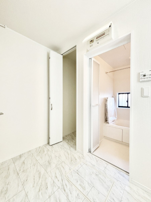 ���̑� ���ꂵ�����[�X�y�[�X�t��