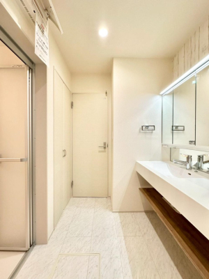 ���̑� �������̂��郉���h���[�X�y�[�X