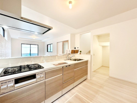 Lb` rOŗVԂqlȂ炨łΖʃLb`B  