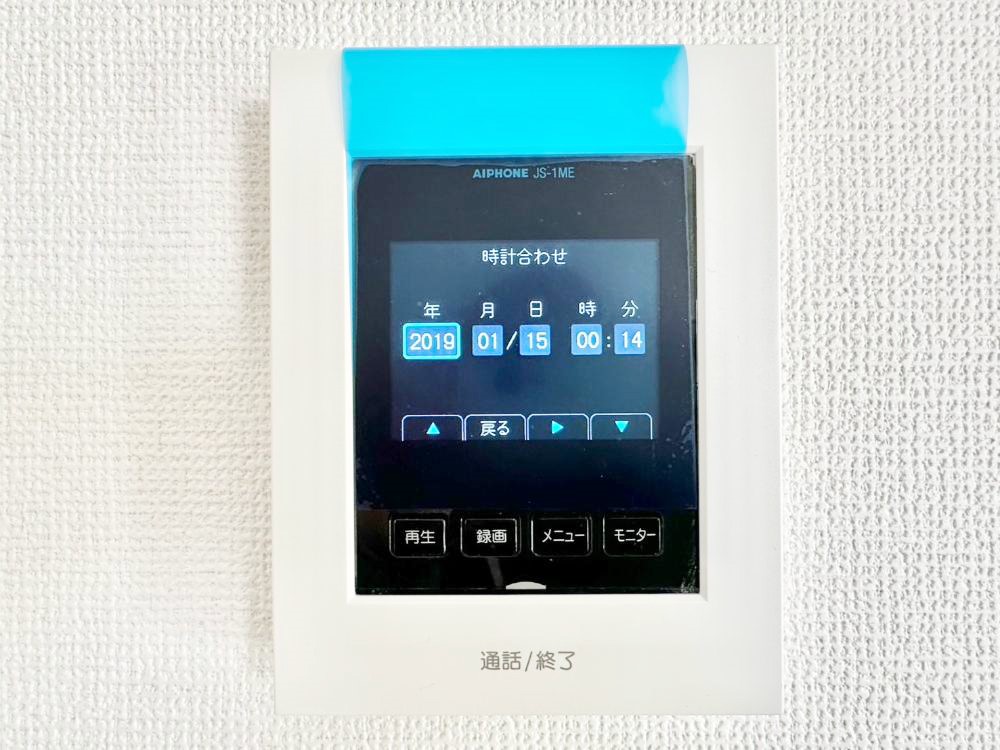 ���̑����� TV���j�^�[�t�C���^�[�t�H�����t���Ă��ăZ�L�����e�B�[��