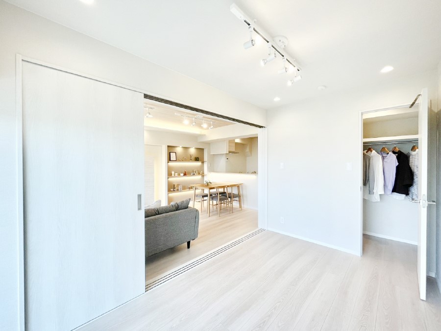 q ߗނ̐ڂɕ֗ȃEH[NCN[[bgt̗mI