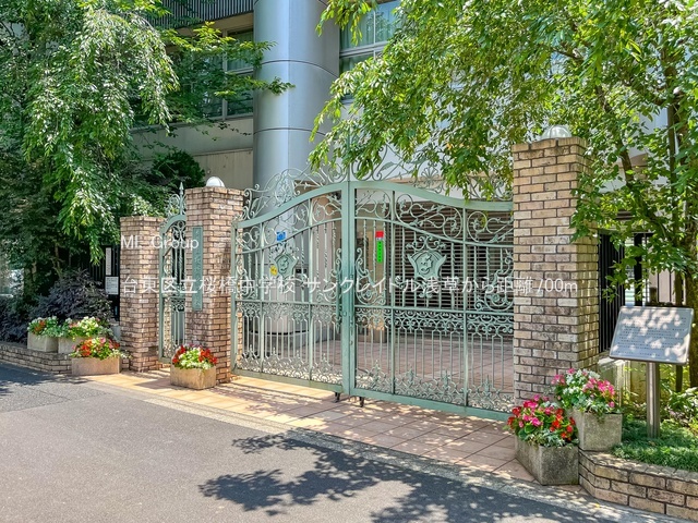 ���ӊ� ���w�Z 700m �䓌�旧�������w�Z