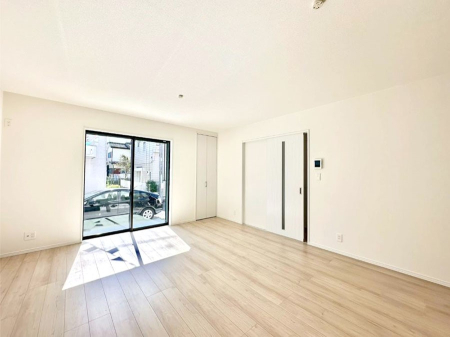 ̑ ƑRƏW܂ẽXy[XɂȂ肻