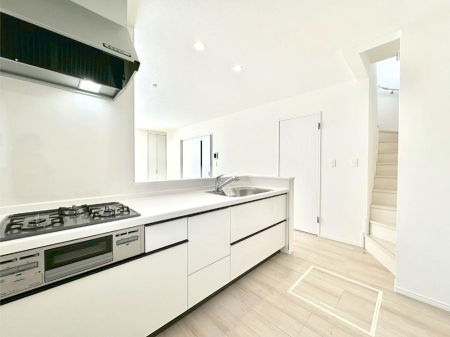 Lb` ȂłƑƂ̉by߂ΖʃLb`